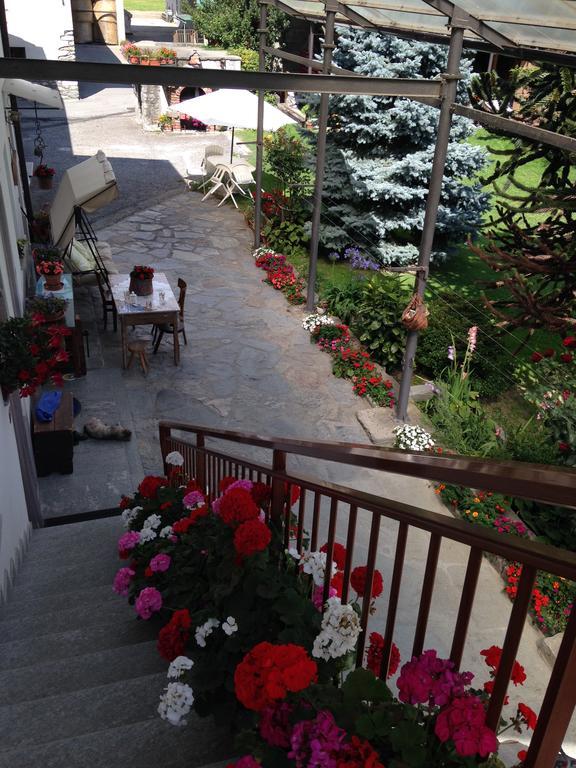 Agriturismo La Grange ปอนต์-เซนต์-มาร์ติน ภายนอก รูปภาพ