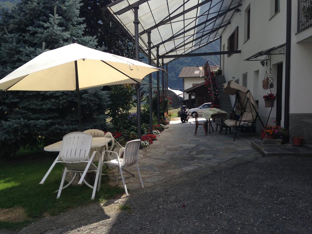 Agriturismo La Grange ปอนต์-เซนต์-มาร์ติน ภายนอก รูปภาพ